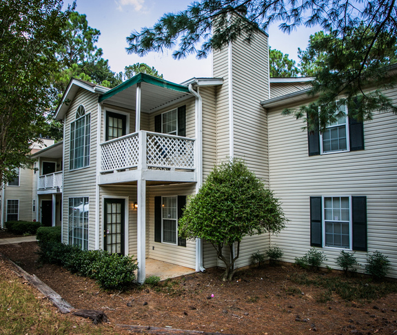 Belmont Crossing Apartment Homes